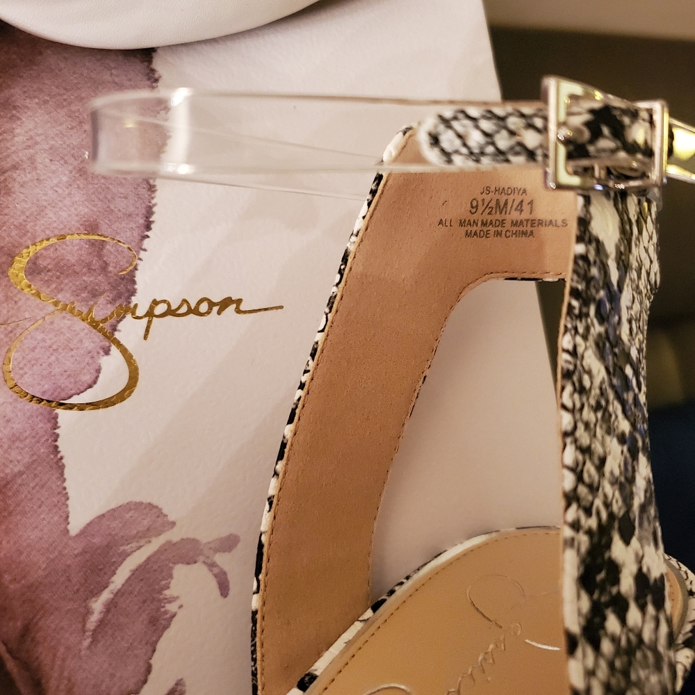 🔥Jessica Simpson White Hadiya Pumps - Picture 4 of 16